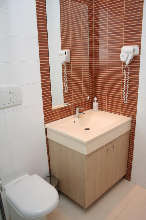 Top Rooms Aparthotel Bucarest Habitación foto