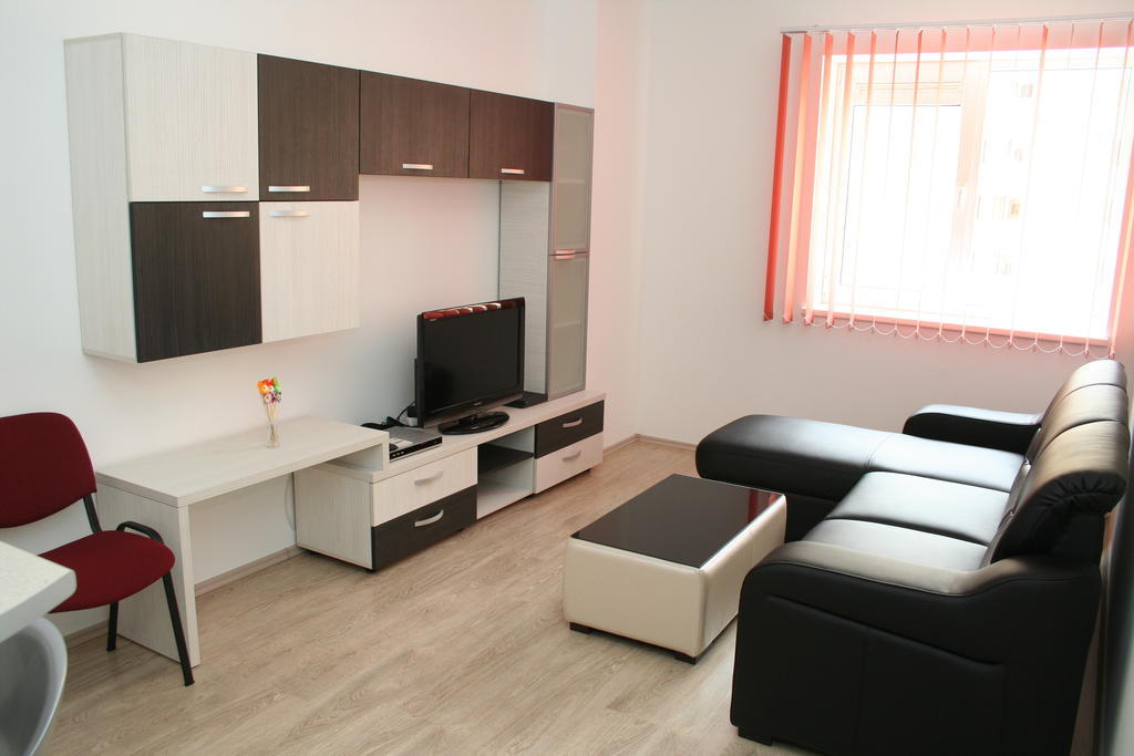 Top Rooms Aparthotel Bucarest Habitación foto