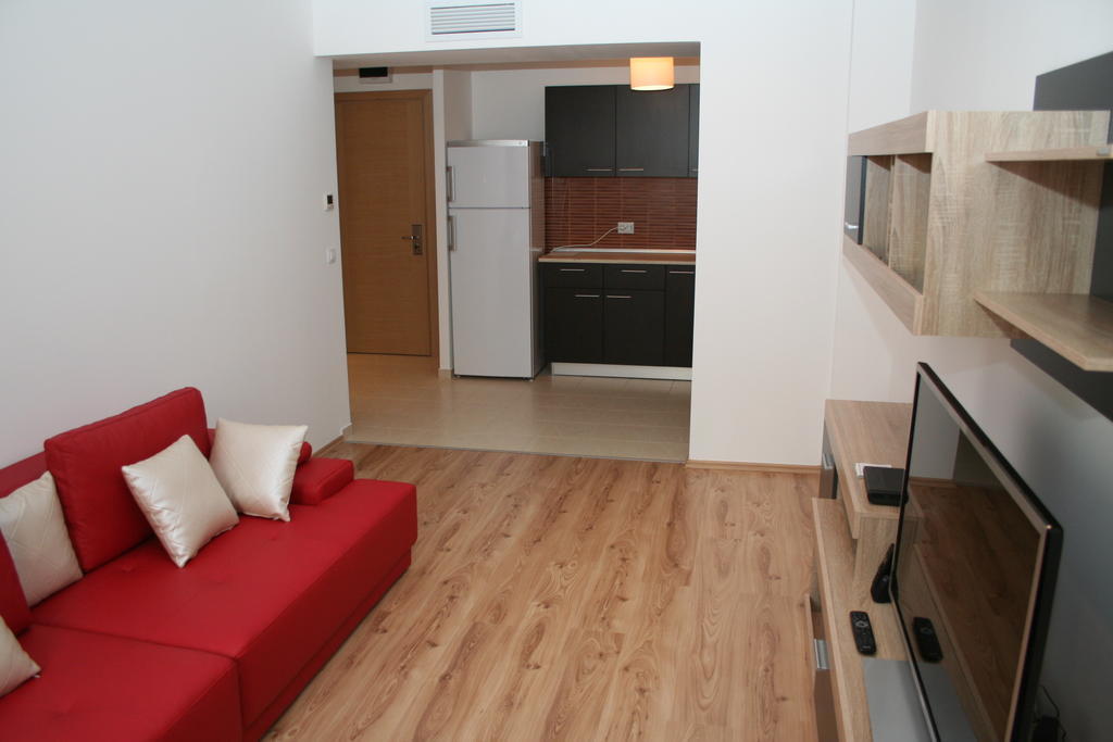 Top Rooms Aparthotel Bucarest Habitación foto